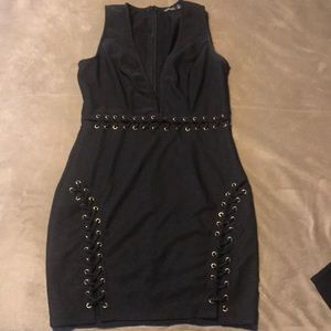 Plunge Lace and Eyelet Bodycon Dress❤️